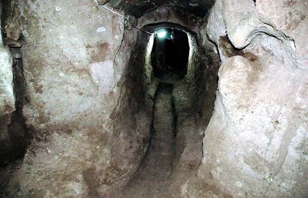 Anatolia: un uomo scopre una città sotterranea sotto casa sua